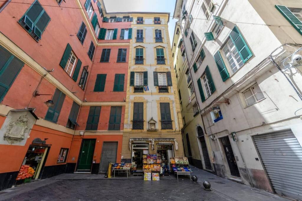 Castelli'S Apartments Campo 16 Genua Exterior foto